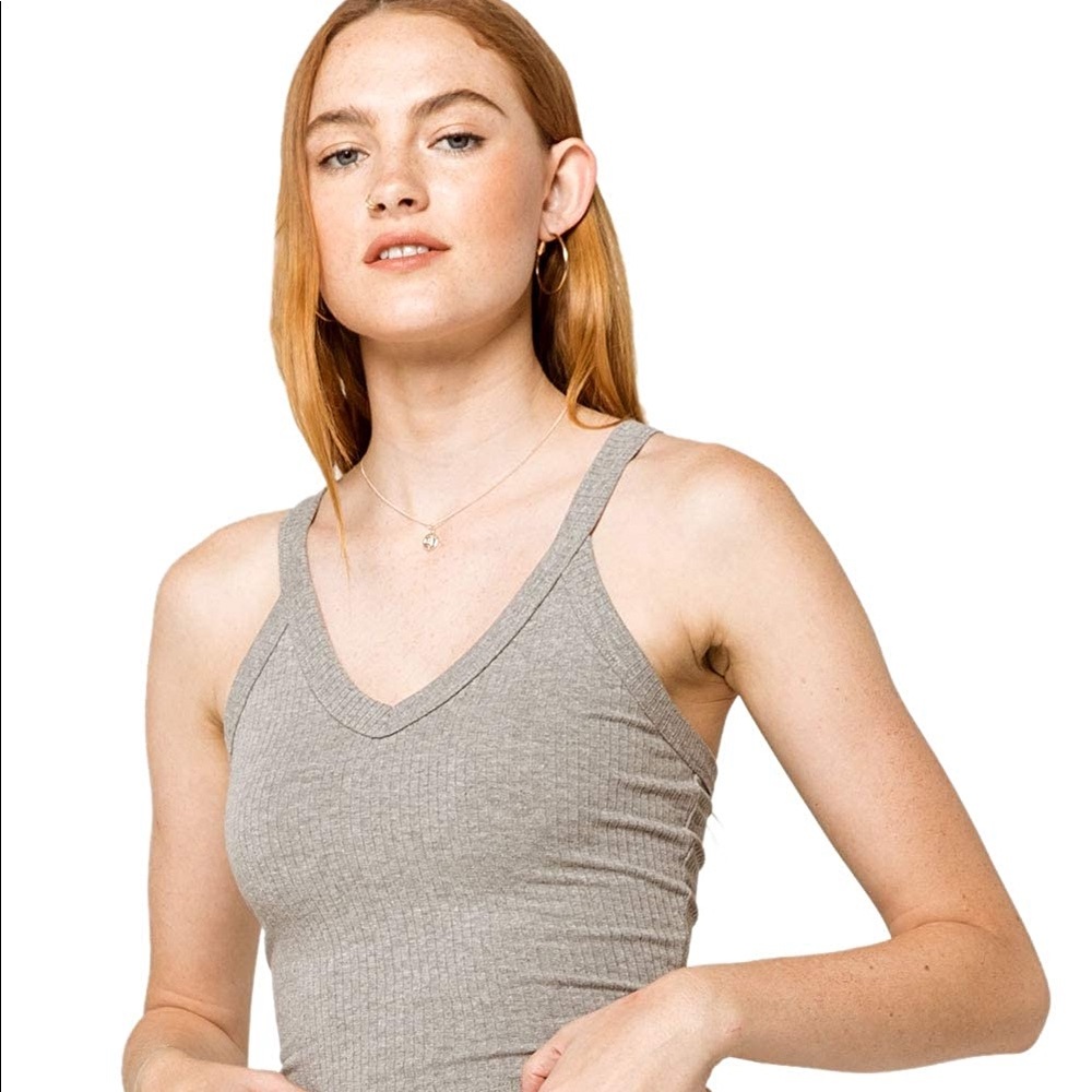 Tilly’s V-Neck Crop Tank Top